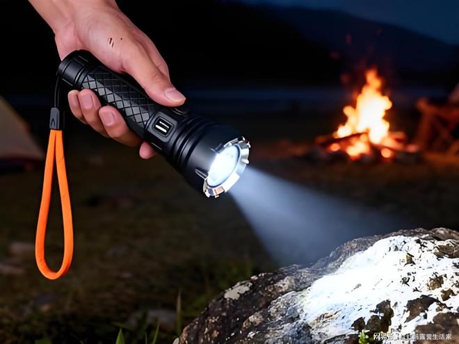 坑指南:从狼狈到从容的实战手册pg模拟器电脑版新手露营装备避(图4) 坑指南:从狼狈到从容的实战手册pg模拟器电脑版新手露营装备避(图4)